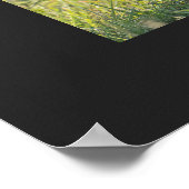 Lion Cub in natürlicher Umgebung personalisieren T Poster (Ecke)