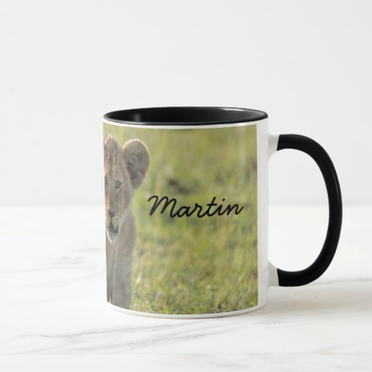 Lion Cub Personalize Name Black Interior Geschenk Tasse (Rechts)