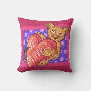 Lion Cub Valentine Kissen