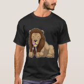 Lion Eating Fork T-Shirt (Vorderseite)