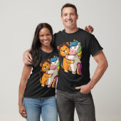 Lion hugging unicorn Hug Cuddle Animals retro T-Shirt (Unisex)