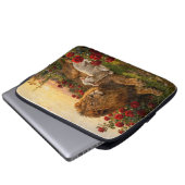 Lion & Lamb in the Roses Laptopschutzhülle (Vorne Knopf)