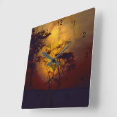 Lion mit Blick auf Sonnenuntergang Quadratische Wanduhr (Winkel)
