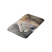 Lion Portrait Badematte (Schrägansicht)