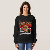 Lion Riding Red Truck Frohe Weihnachts X-mas Ugly Sweatshirt (Vorne ganz)