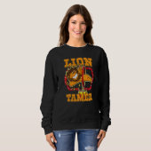 Lion Tamer Performer Acrobatics Lion Circus Sweatshirt (Vorne ganz)