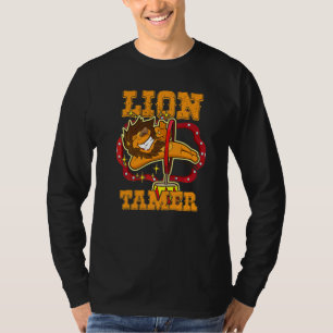 Lion Tamer Performer Acrobatics Lion Circus T-Shirt