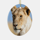 Lioness Against Blue Keramikornament (Rechts)