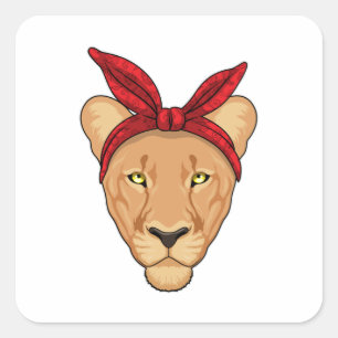 Lioness mit Bandana Quadratischer Aufkleber