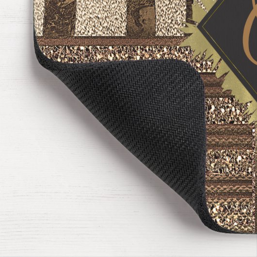 Lioness Safari Traumstrecke Airolo - Gletsch Mousepad (Ecke)