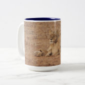 Lioness und Lion Cub Tasse (Vorderseite Links)