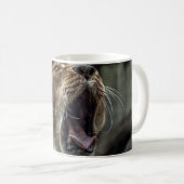 LIONESS YAWNING KAFFEETASSE (VorderseiteRechts)