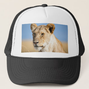 Lions gegen den blauen Himmel Truckerkappe