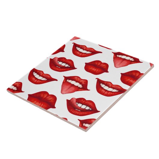 Lippen Fliese (Seite)