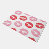 Lippen, rot und rosa, Lippenmuster, Lippenstift, K Fußmatte (Schrägansicht)