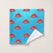 Lippen und blauer Hintergrund Badhandtuch Set (Waschlappen)