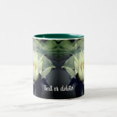 Lippenlilie Lotus Personalisiert Zweifarbige Tasse (Mittel)
