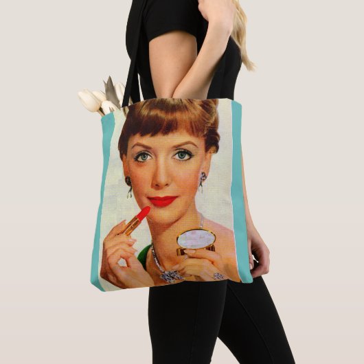 Lippenstift-Dame der 60er Jahre Tasche (Von Nahem)