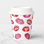 Lips Pattern Pappbecher (Vorderseite)