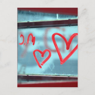 Lipstick-Herz am Fenster Postkarte