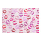Lipstick Kisses auf Rosa Kissenbezug (Vorderseite-Links)