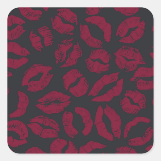 Lipstick Kisses: Dunkelrote Abdrücke Quadratischer Aufkleber (Vorderseite)