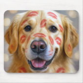 Lipstick Kisses On a Golden Retriever Mousepad (Vorne)