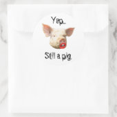 Lipstick mit einem Schwein Runder Aufkleber (Tasche)