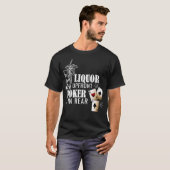 Liquor up Front Poker im Hinterspiel-T-Shirt  T-Shirt (Vorne ganz)