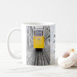 Lissabon Elevador da Gloria Gelbe Straßenbahn. Fot Kaffeetasse