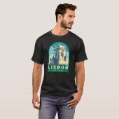 Lissabon Portugal Belem Tower Travel Retro Emblem T-Shirt (Vorne ganz)