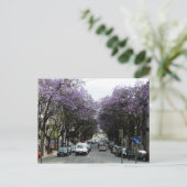 Lissabon Purple Flowers Postkarte (Stehend Vorderseite)