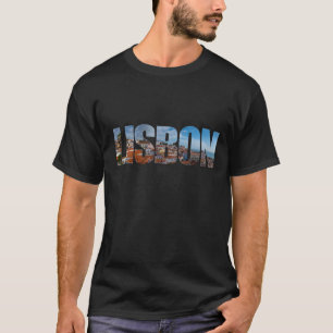 Lissabon-Text bestehend aus einem Panoramablick au T-Shirt