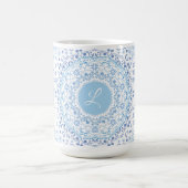 Lite Blue Mandala Monogram Tasse (Mittel)