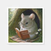 Literarische Maus in einem gemütlichen Baumloch Serviette (Vorderseite)