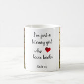 Literarisches Mädchen Personalisierter Tasse (Mittel)