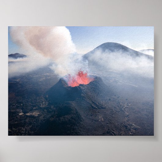 Litli Hrutur volcano eruption in Iceland Poster (Vorne)