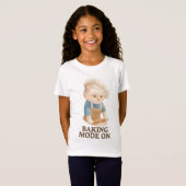 Little Baker Cat: Cozy Morning Kneading Art T-Shirt (Vorne ganz)