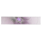 Little Beauty Modern Mauve Gray Fractal Art Flower Mittelgroßer Tischläufer (Horizontal)