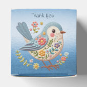 Little Bird Floral Embroidery Blue Favor Box Geschenkschachtel (Oben)