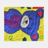 Little Blue Teddy Bear Quilt like Design Fleecedecke (Vorderseite (Horizontal))