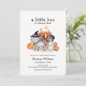 Little Boo Cat in Hat Hexe Brauen Babydusche Einladung (Stehend Vorderseite)