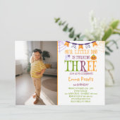 Little Boo Dreiländerdrehend drittes GeburtstagsFo Einladung (Stehend Vorderseite)