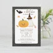 Little Boo Fall Halloween Baby Shower Einladung (Stehend Vorderseite)