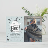 Little Boo Ghost Halloween Blue Birthday Foto Einladung (Stehend Vorderseite)