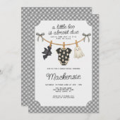 Little Boo Gingham Halloween Gender Reveal Party Einladung (Vorne/Hinten)