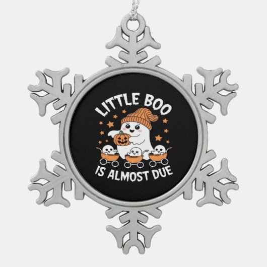 Little Boo Is Almost Due - Halloween Pregnancy Rev Schneeflocken Zinn-Ornament (Vorderseite)