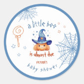 Little Boo ist fast gerade wegen Halloween Baby Bo Runder Aufkleber (Vorderseite)