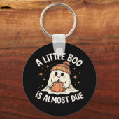 Little Boo ist fast zu Halloween Pregnancy Revea Schlüsselanhänger (Vorderseite)