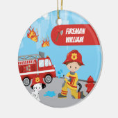 Little Boy Cartoon Fireman mit Name Christmas Keramik Ornament (Links)